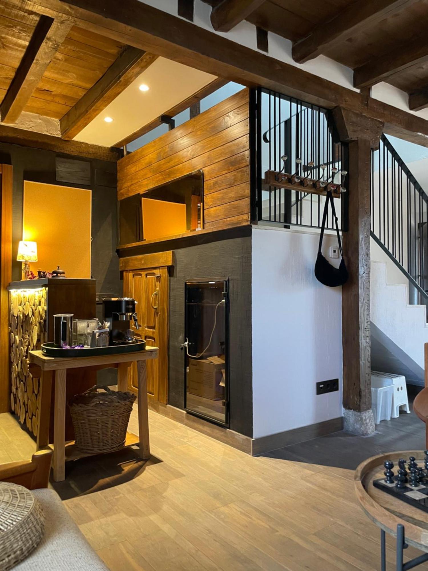 La Casa Del Cantero Pinilla del Valle Экстерьер фото