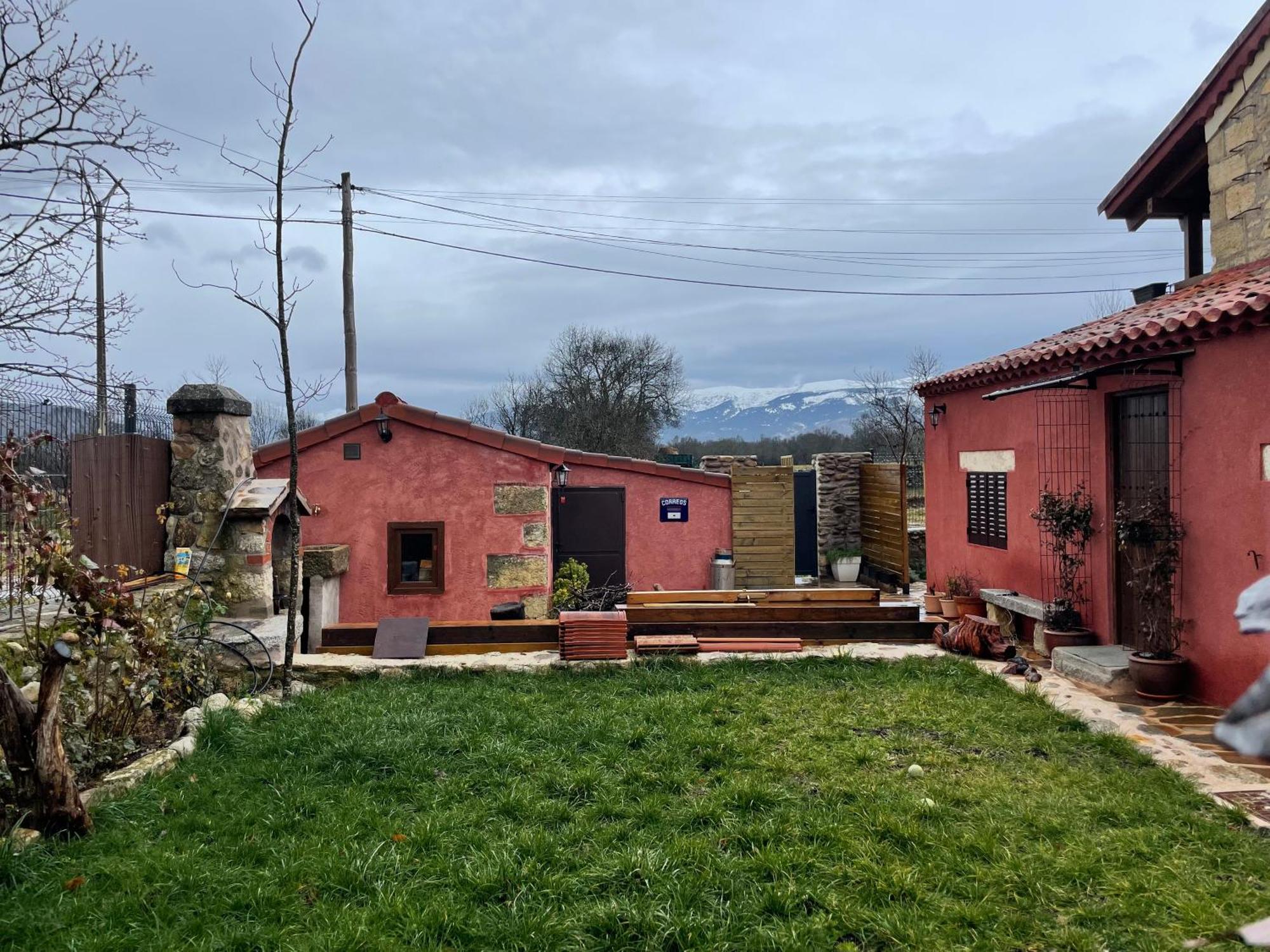 La Casa Del Cantero Pinilla del Valle Экстерьер фото